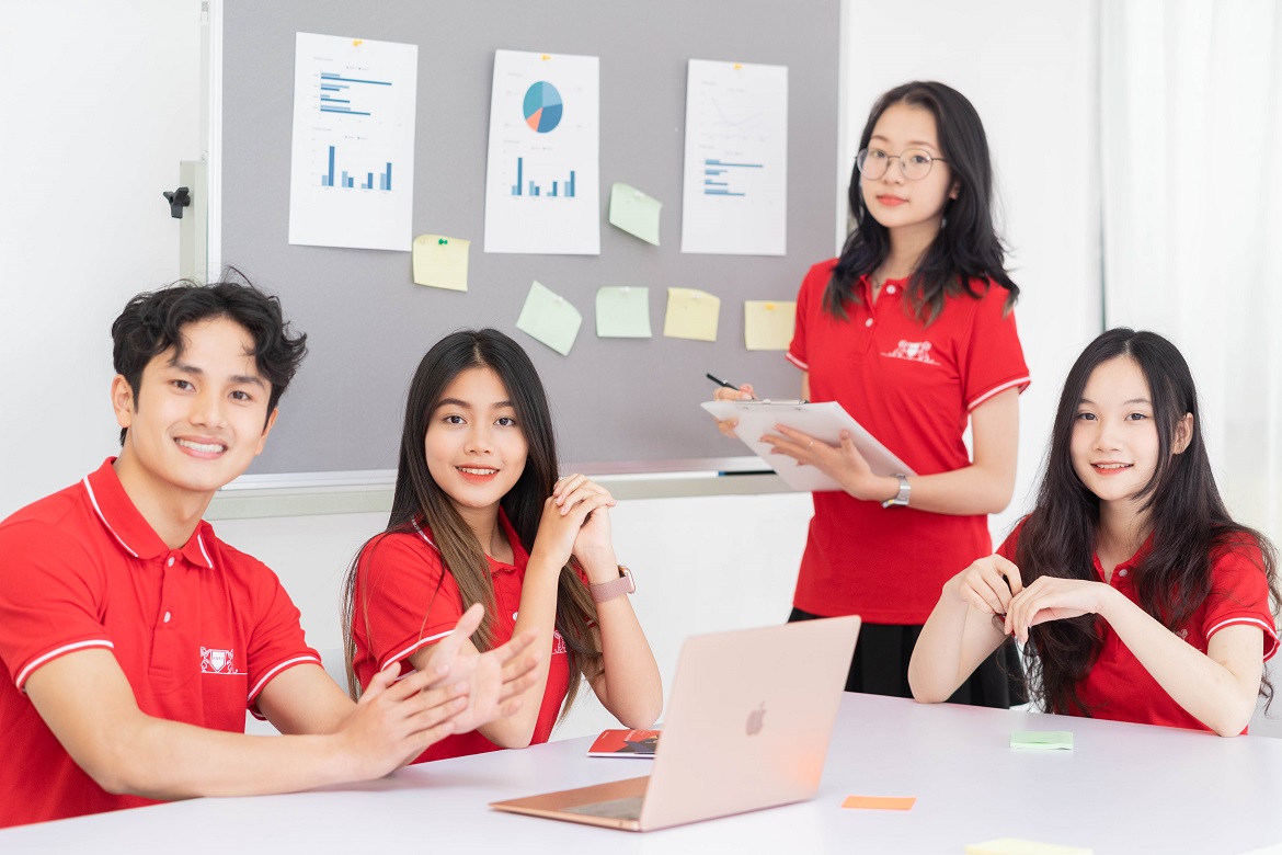 SINH VIÊN TRƯỜNG CAO ĐẲNG VIỆT MỸ HÀ NỘI