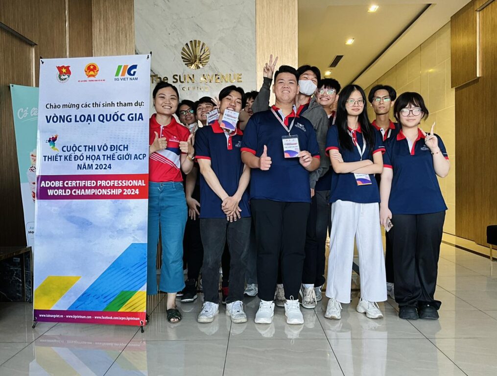 ĐỘI TUYỂN VÔ ĐỊCH THIẾT KẾ ĐỒ HỌA CAO ĐẲNG VIỆT MỸ CHINH PHỤC ACPRO 2024 "5 SINH VIÊN ĐẠT TRÊN 800 ĐIỂM"