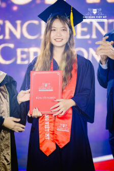 hình ảnh lễ tốt nghiệp