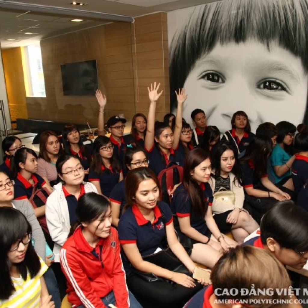 kiến tập tại McDonald's
