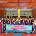 sinh viên ngành Quản trị Du lịch và Lữ hành cùng Quản trị Khách sạn thực hành tuyến điểm miền Tây