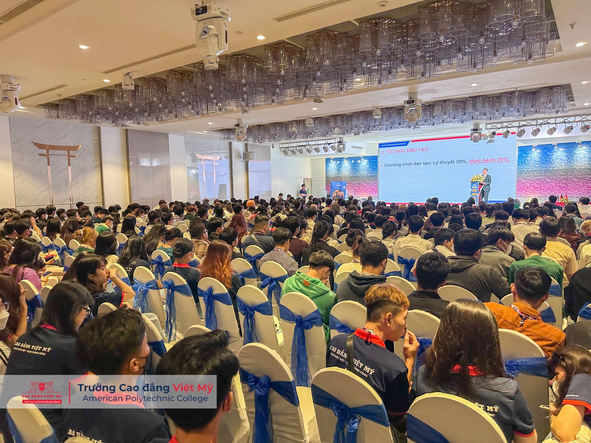 ORIENTATION THÁNG 9/2023: Vietmy-ers đã sẵn sàng “ROARS”!!!!