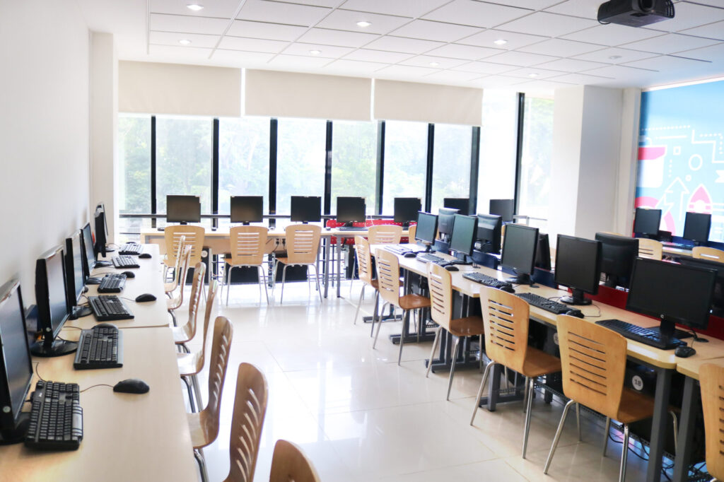 khoa công nghệ thông tin