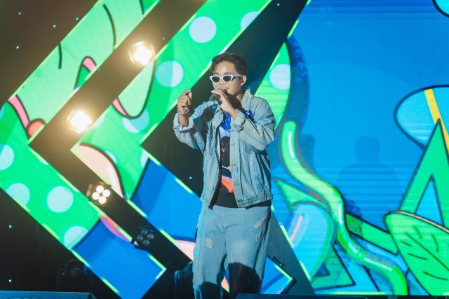 Gia Bảo - Thí sinh được yêu thích nhất, khuấy đảo khán giả với ca khúc "Sáng mắt chưa"