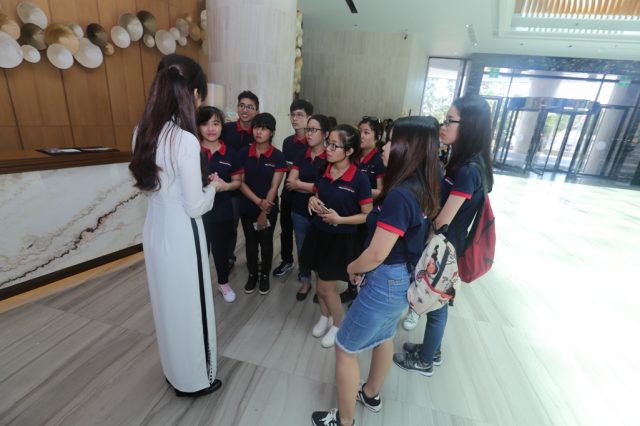 kiến tập khách sạn pullman