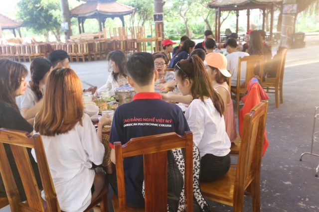 kiến tập khách sạn pullman